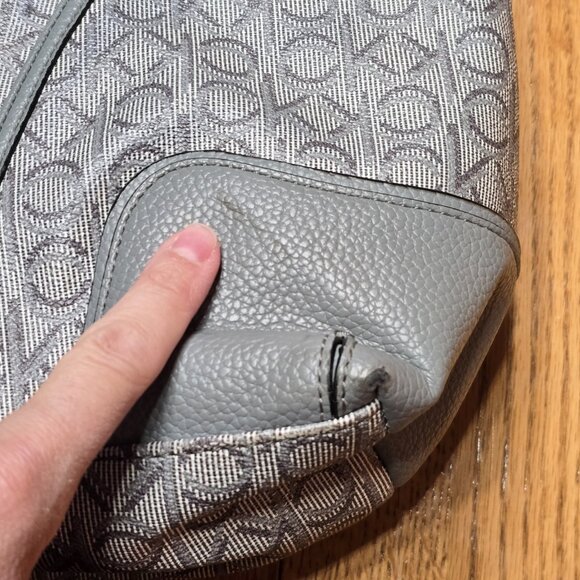 Calvin Klein Ivy Novelty Hobo Gray/silver - Picture 9 of 14